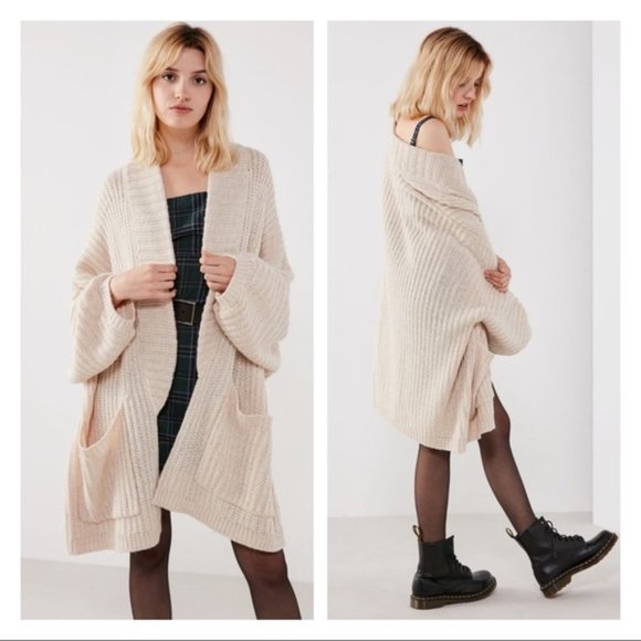 bdg jesse oversized cardigan